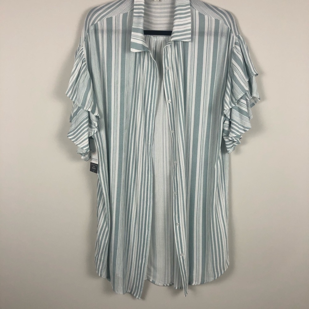 Mint Green & White UMGEE oversize top